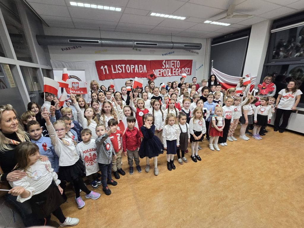 NARODOWE ŚWIĘTO NIEPODLEGŁOŚCI – „Szkoła do hymnu”